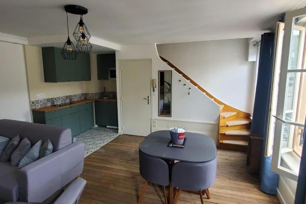 Studio Charme Ardennais Charleville-Mézières Exteriör bild